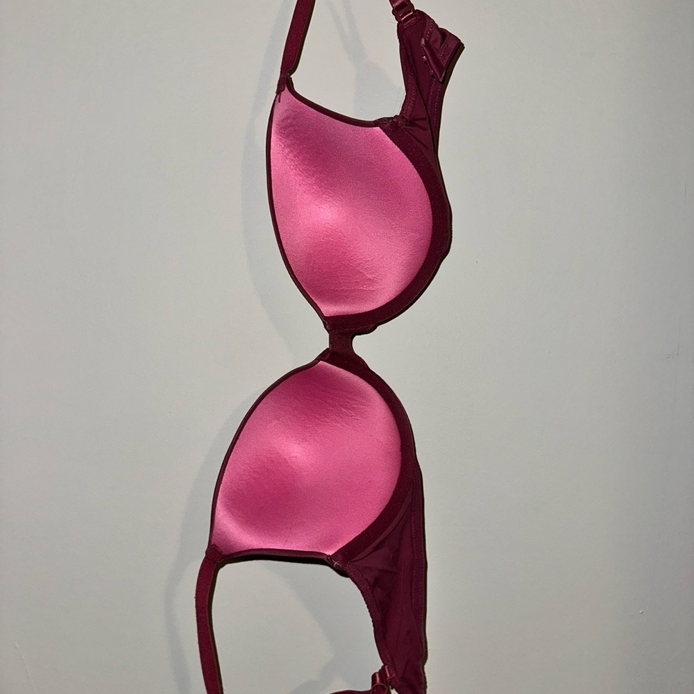 VS Pink T-Shirt Bra - Smooth Light Support
